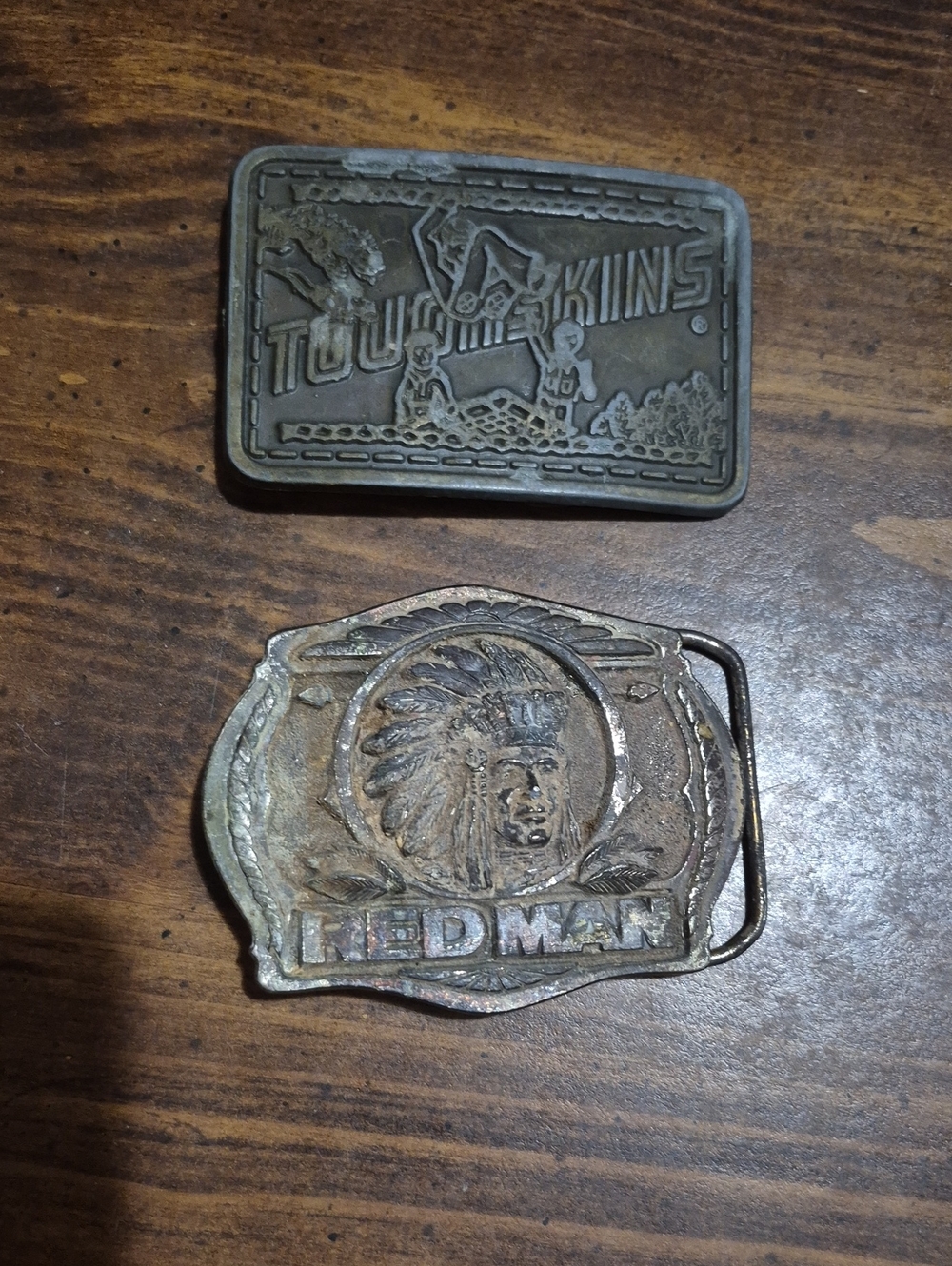 Embossed Metal Belt Buckle - Vintage Style